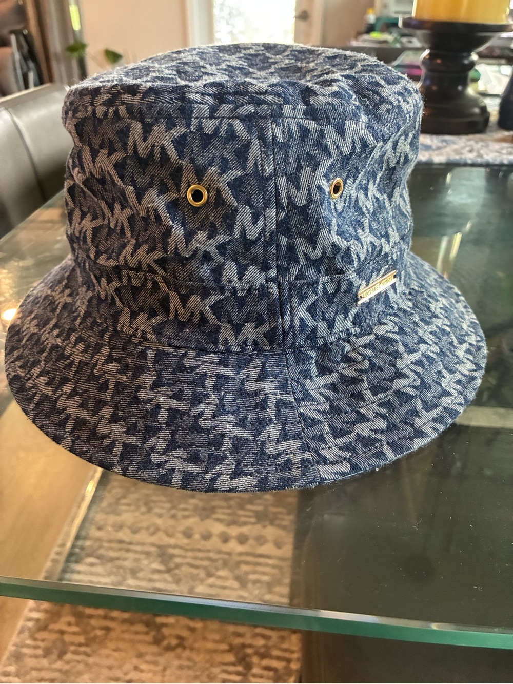 Michael Kors Unisex
Navy Patterned Bucket Hat - Picture 3 of 4